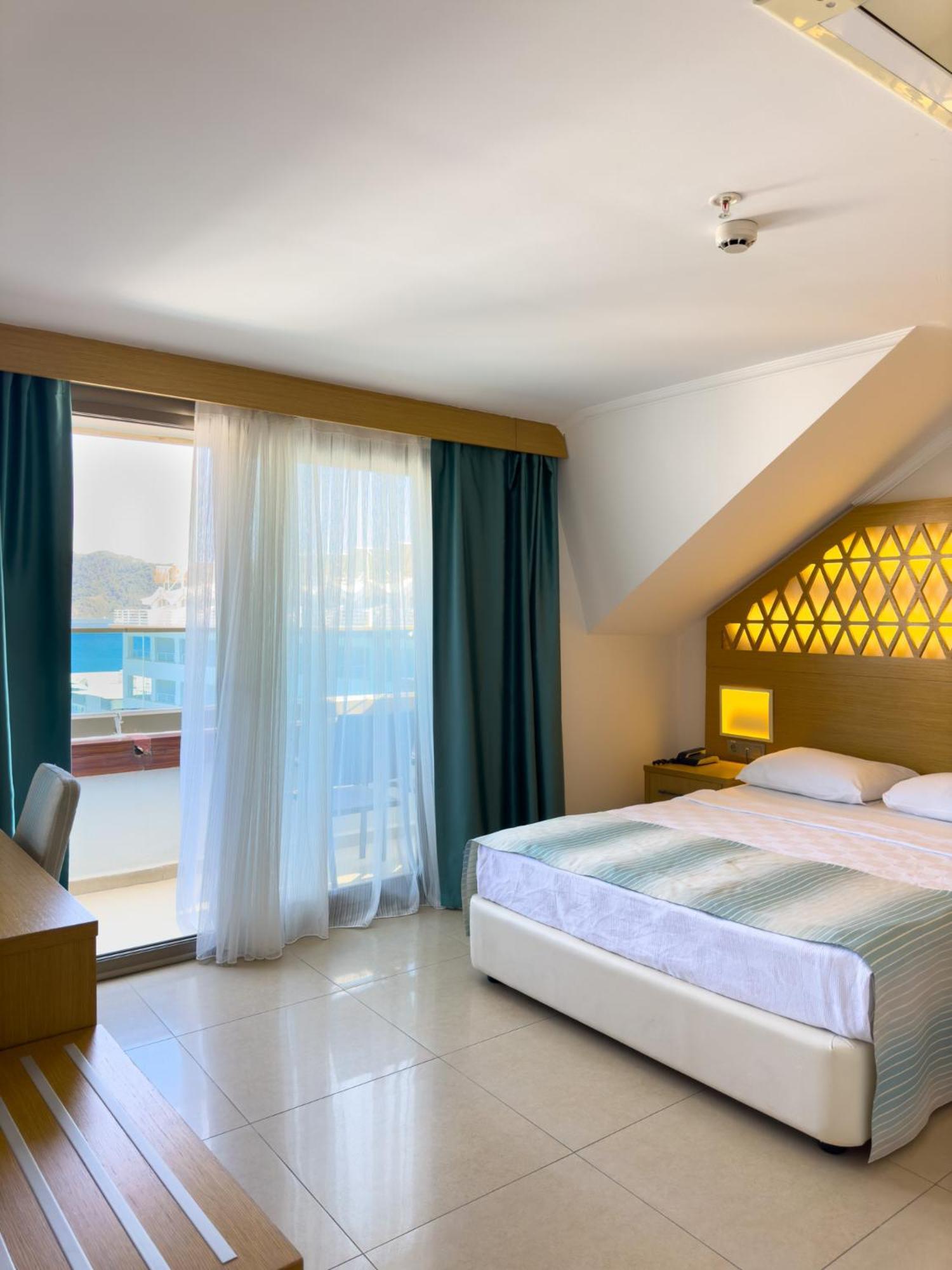 Aurasia Design Hotel Μαρμαρίς Εξωτερικό φωτογραφία